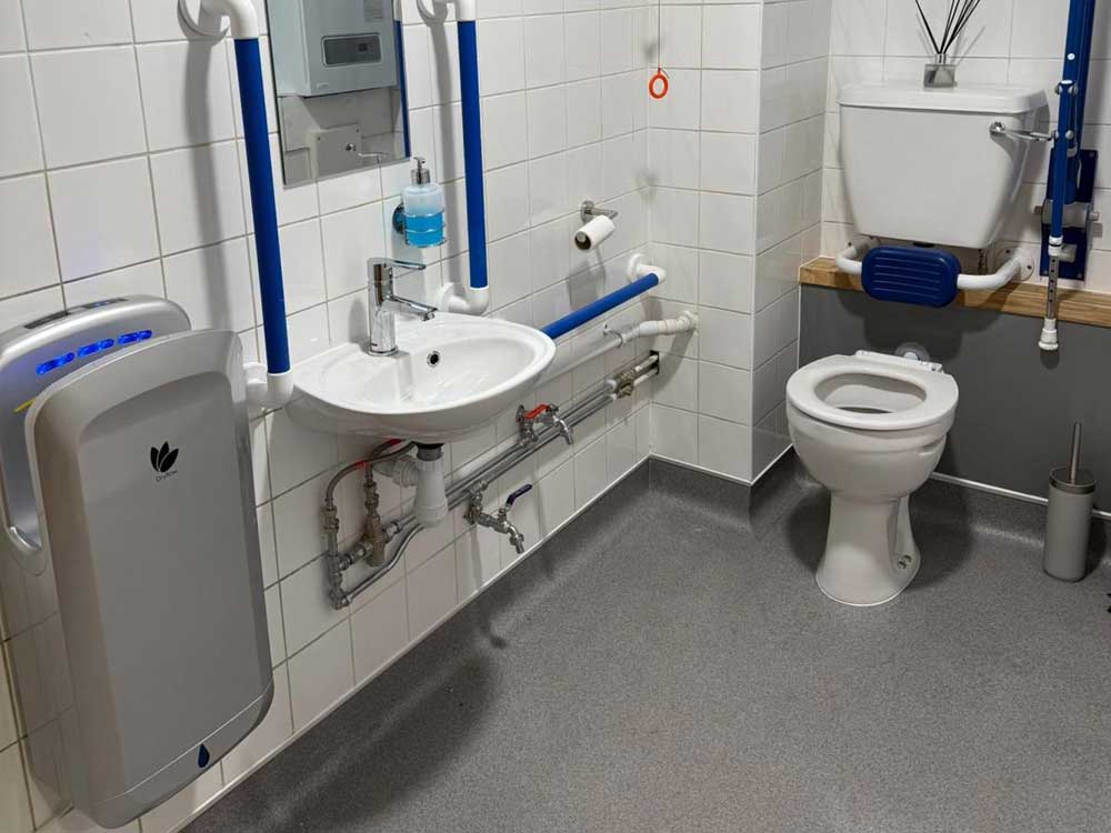 Public bathroom modernisation in Thame, Oxfordshire
